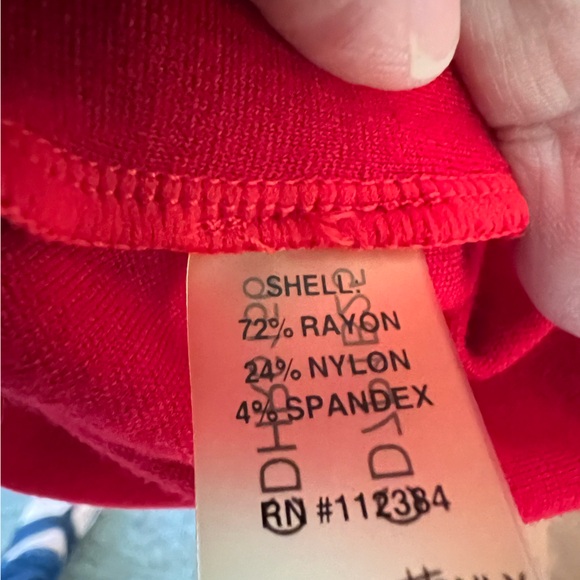 Calvin Klein size 14 red knee length knit dress with zip up back puff sleeves. - Picture 4 of 7